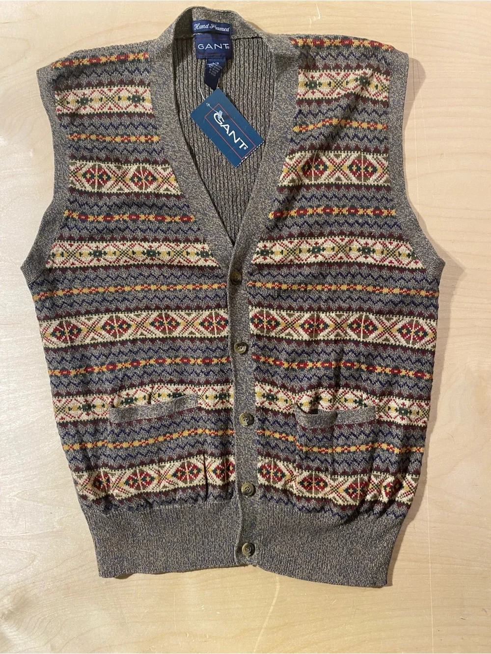 Gant Men's Gray-Brown Fair Isle Button Vest Large (SW)